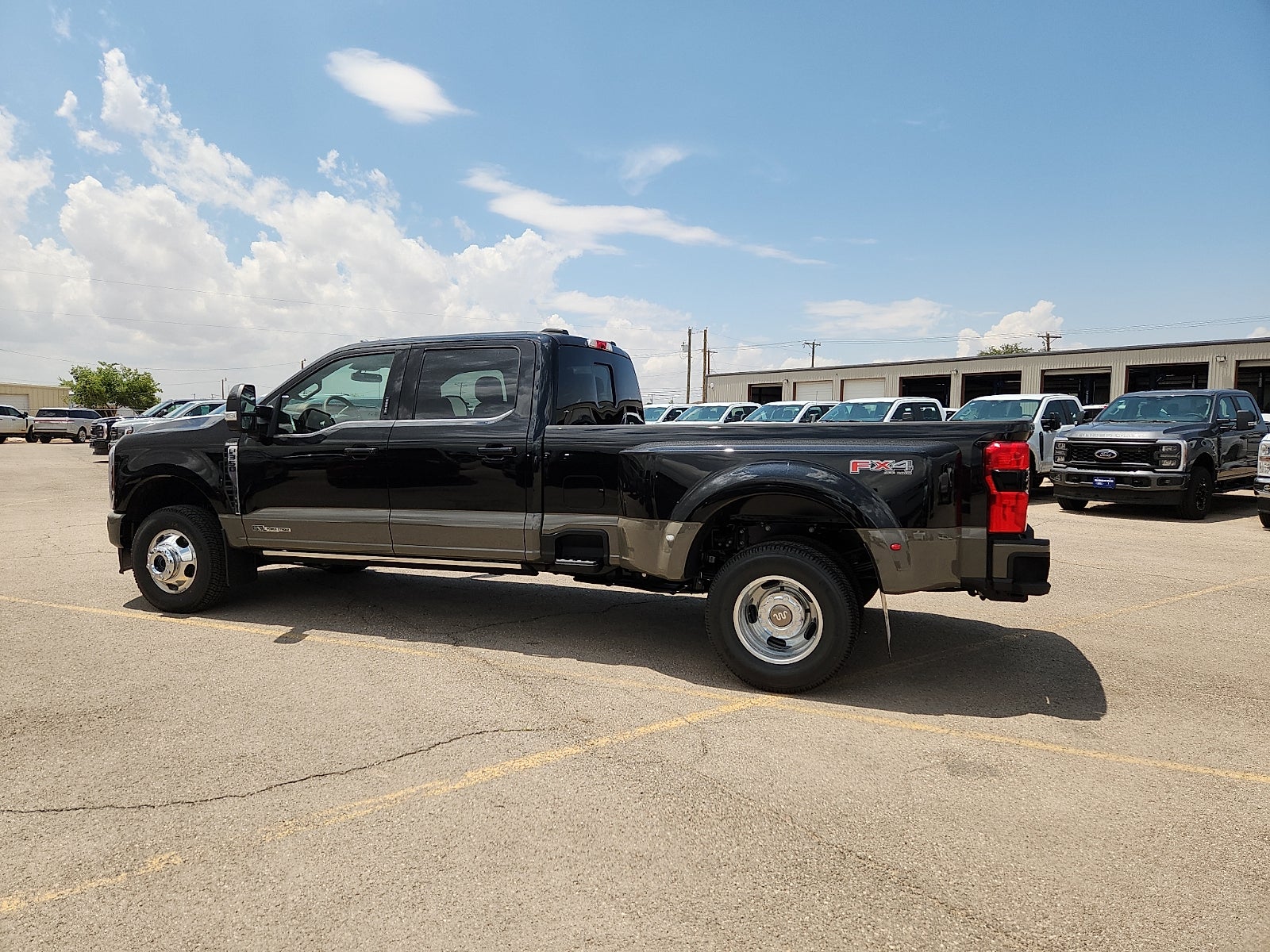 2026 Ford Super Duty F-350 DRW King Ranch