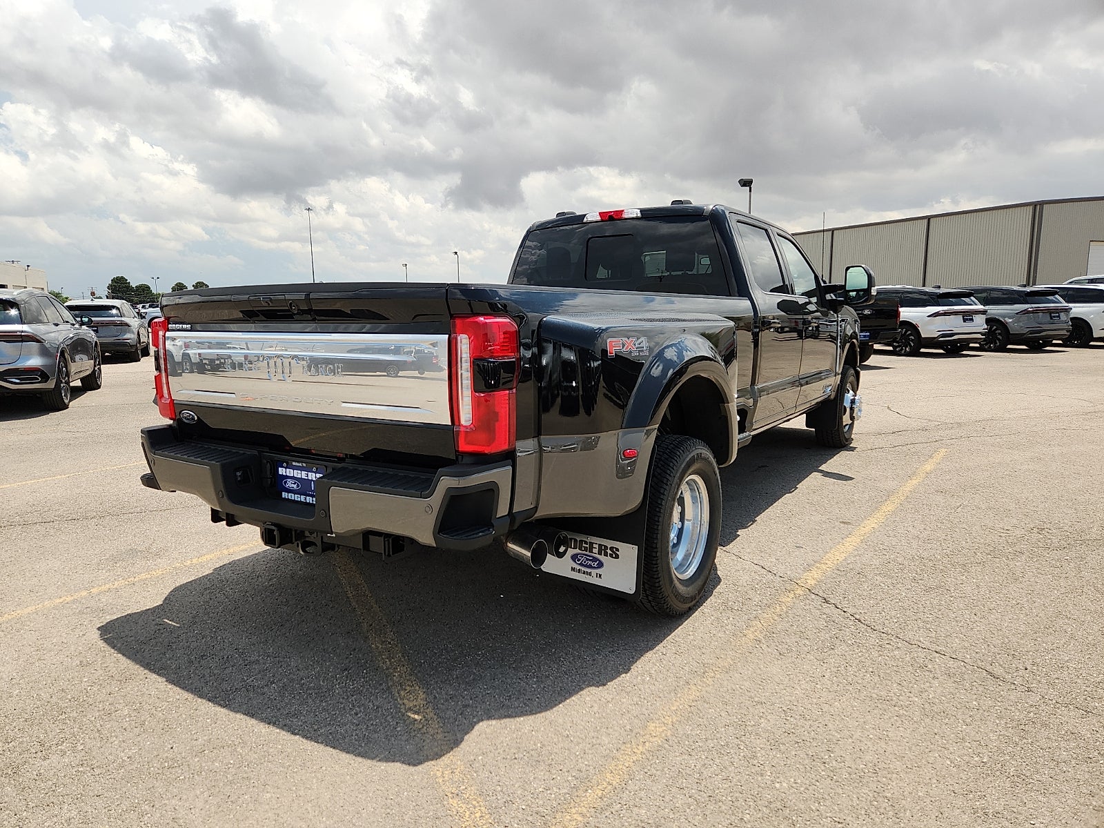 2026 Ford Super Duty F-350 DRW King Ranch
