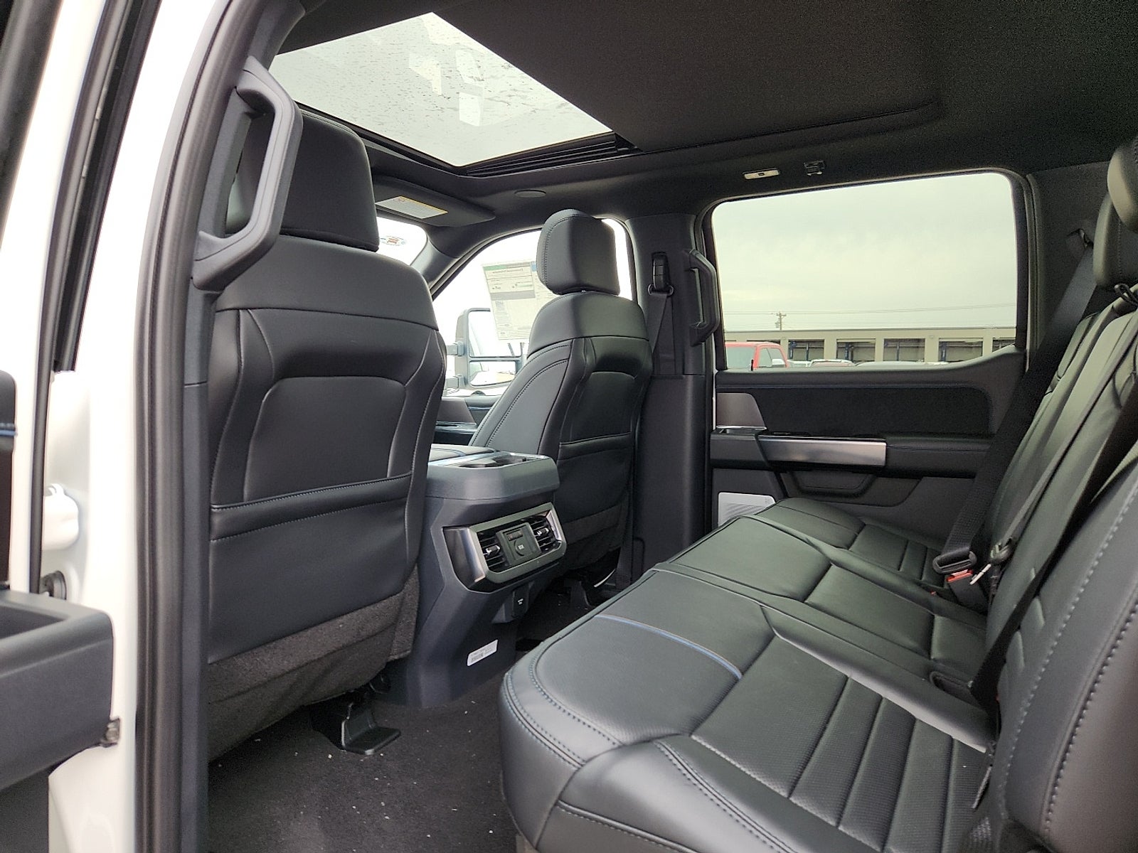 2026 Ford Super Duty F-450 DRW Platinum