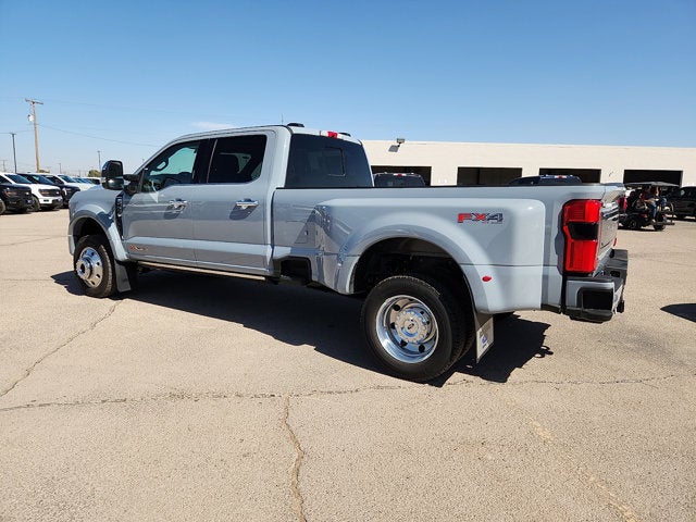 2026 Ford Super Duty F-450 DRW Platinum