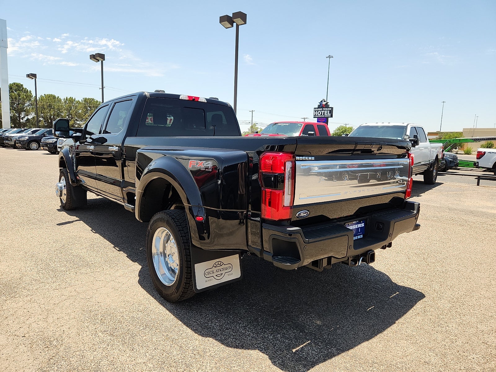 2026 Ford Super Duty F-450 DRW Platinum