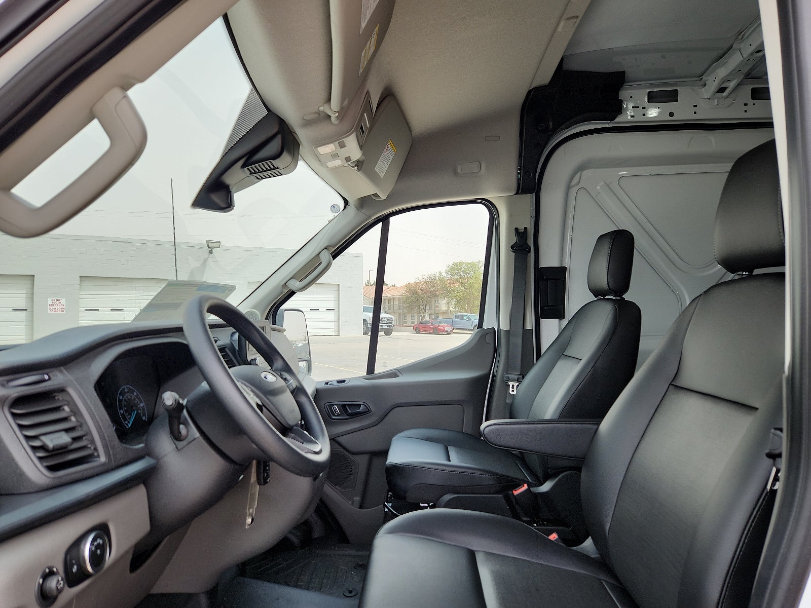 2025 Ford Transit Cargo Van Base