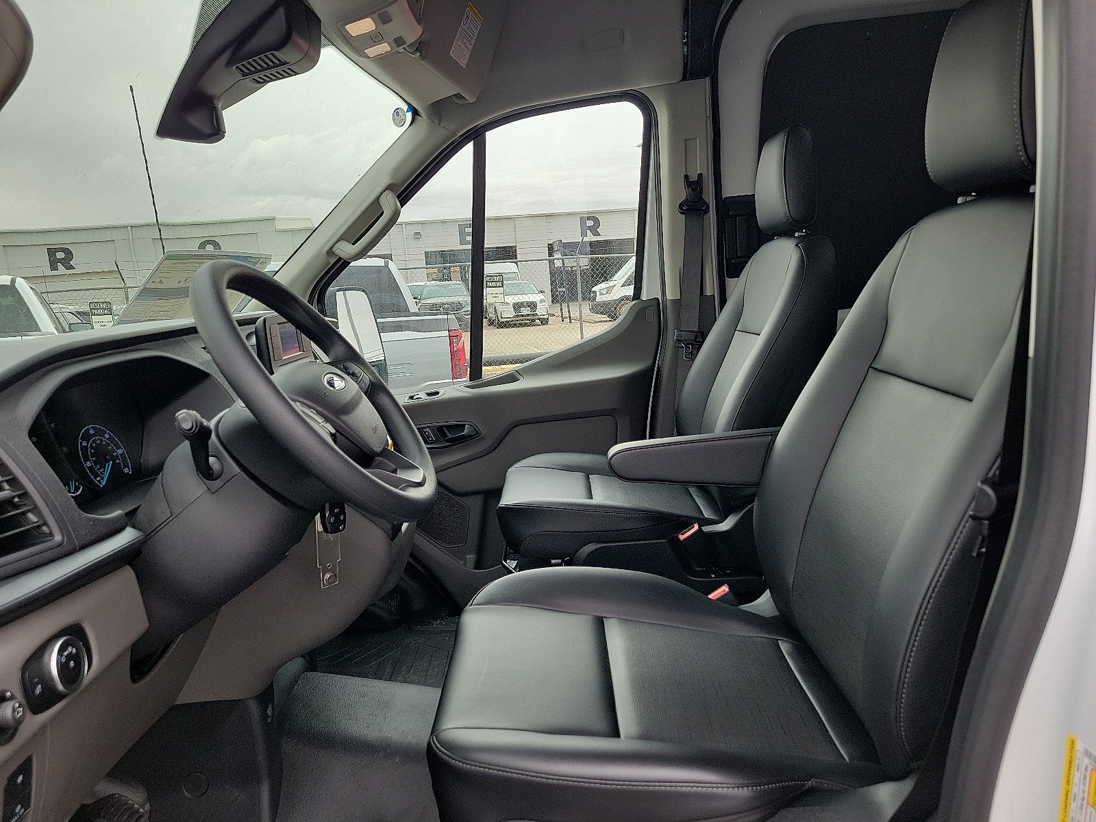 2025 Ford Transit Cargo Van Base