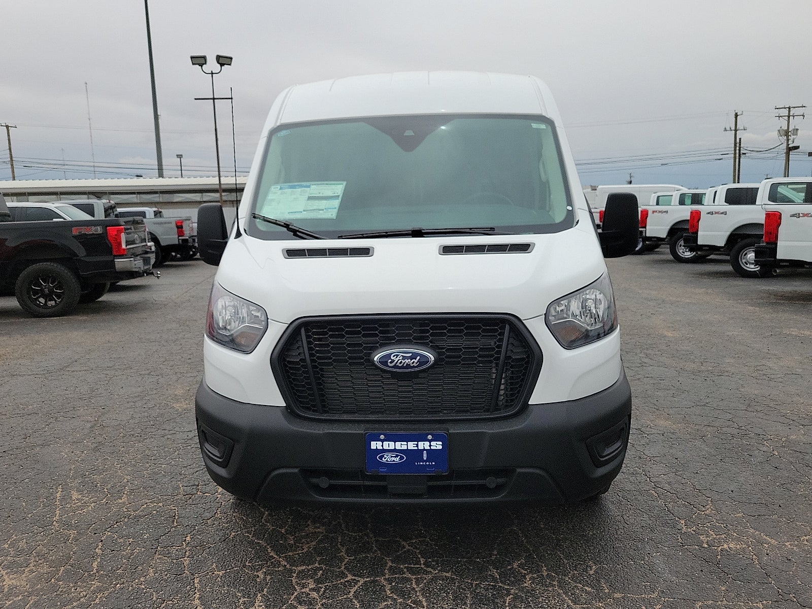 2025 Ford Transit Cargo Van Base