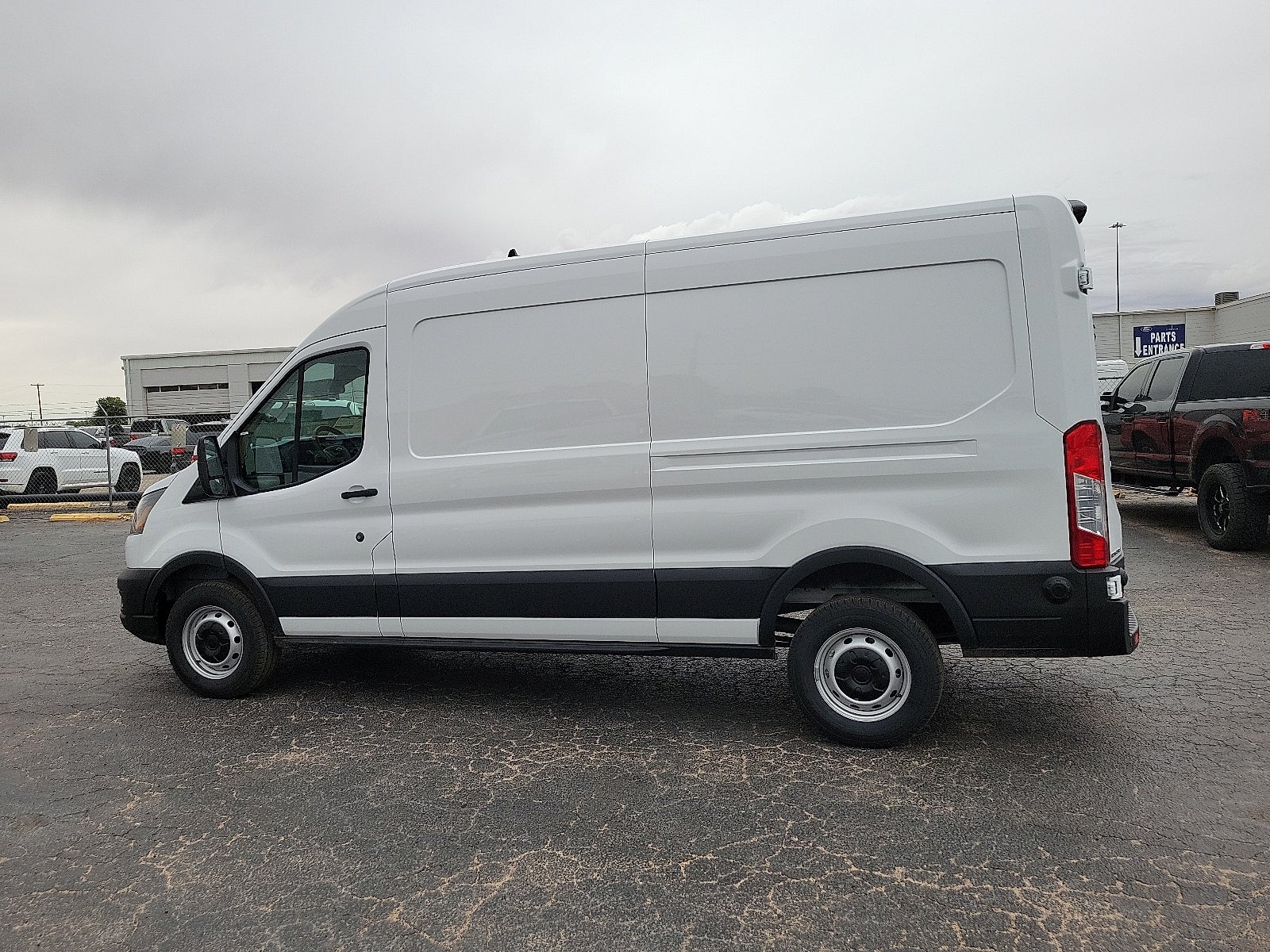2025 Ford Transit Cargo Van Base