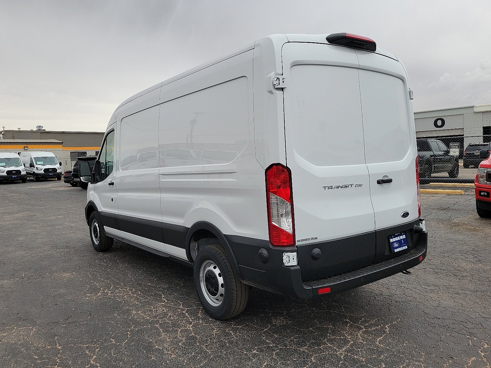 2025 Ford Transit Cargo Van Base