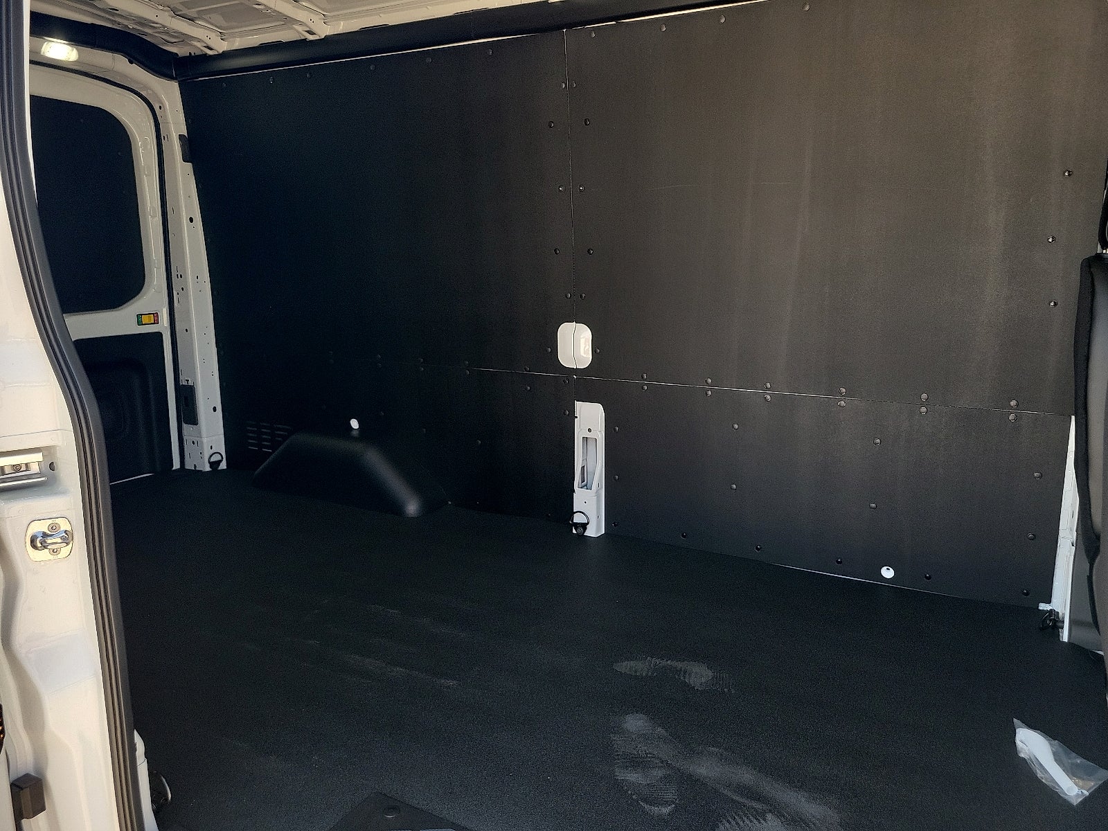 2025 Ford Transit Cargo Van Base