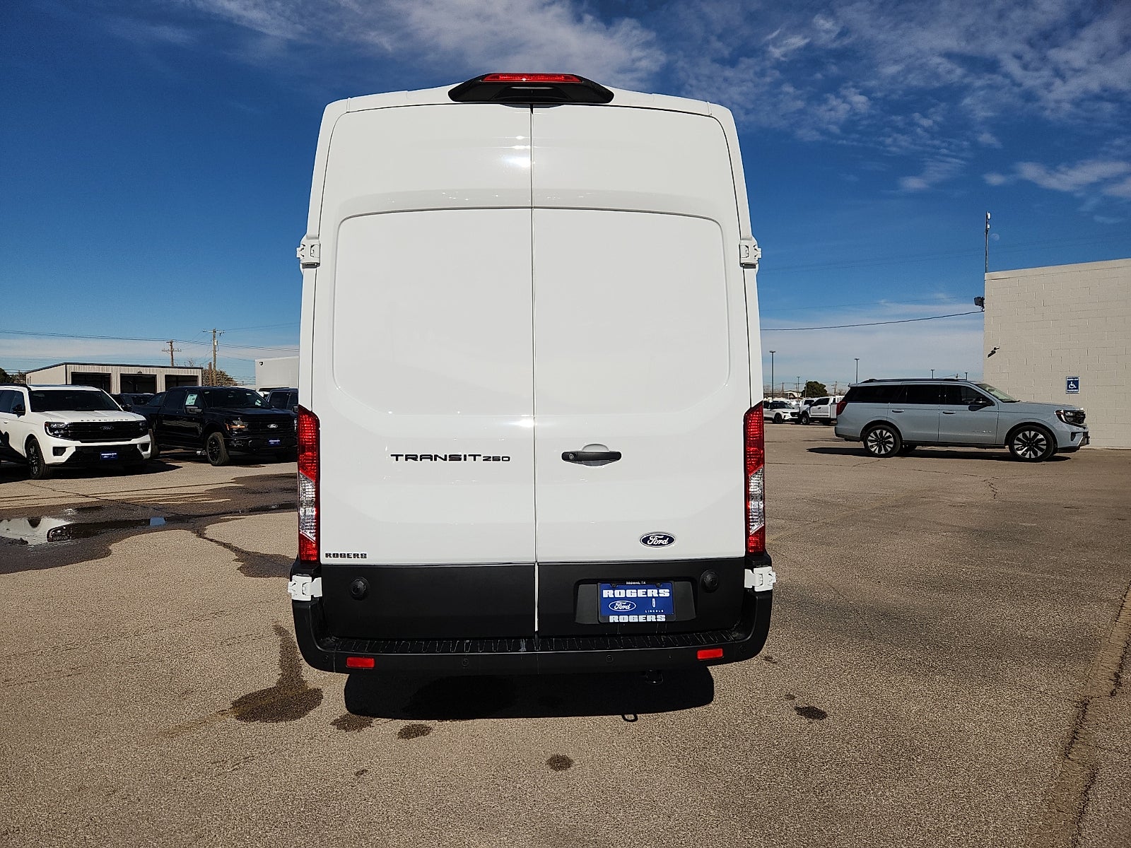 2026 Ford Transit Cargo Van Base