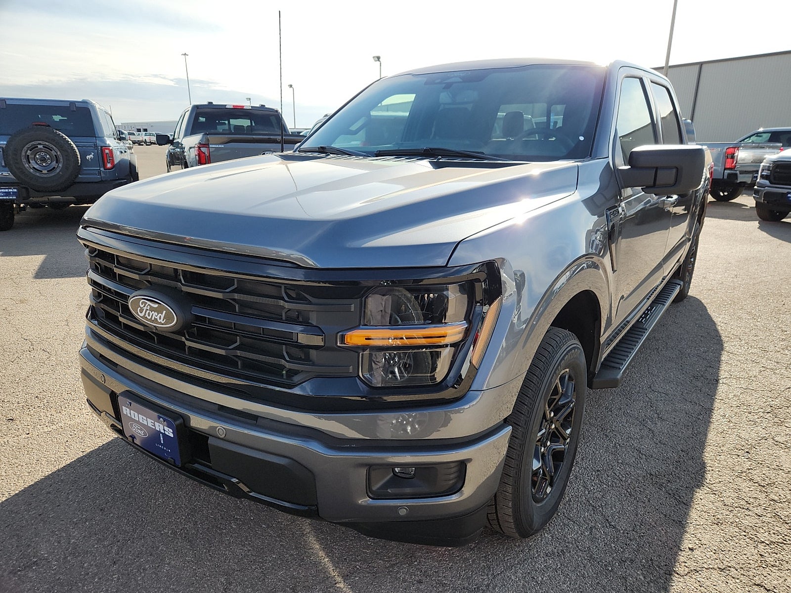 2025 Ford F-150 XLT