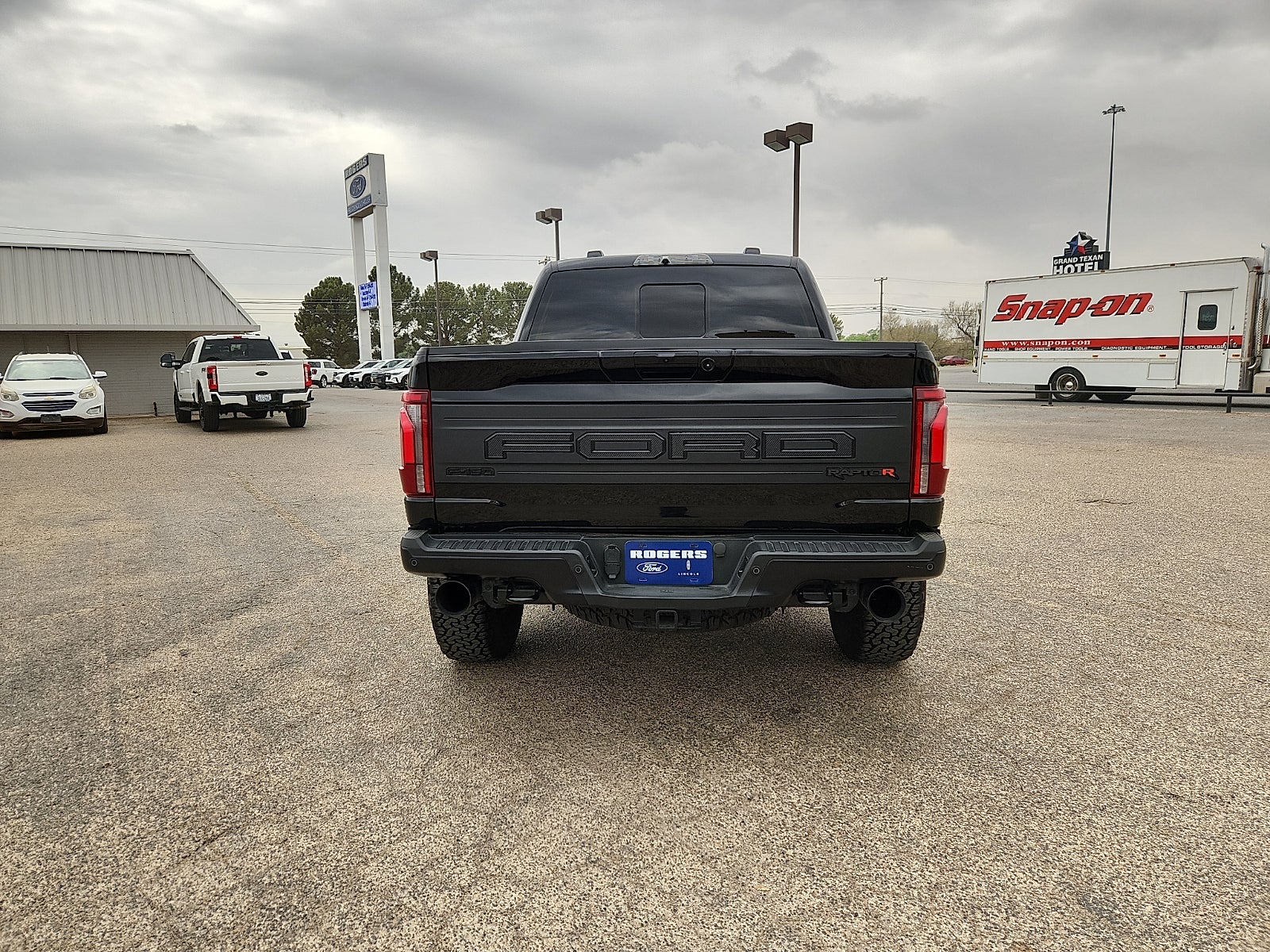 2025 Ford F-150 Raptor