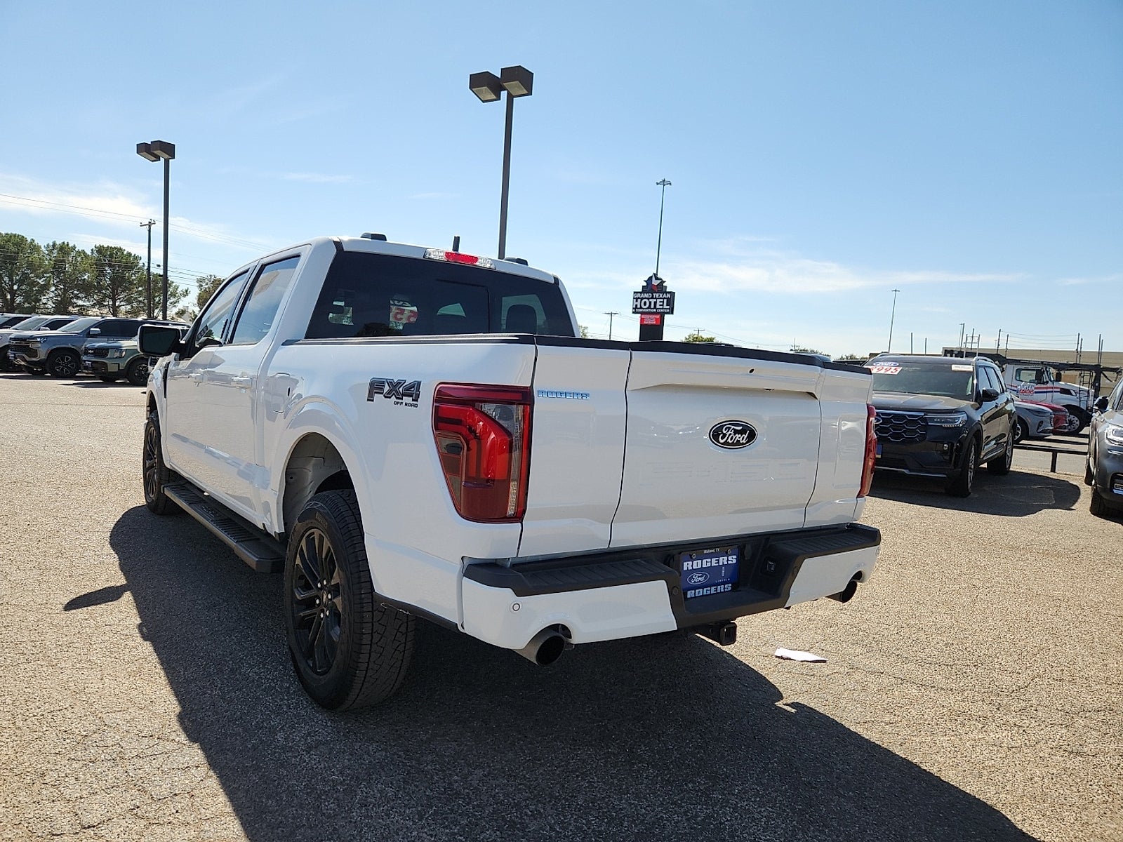 2024 Ford F-150 LARIAT