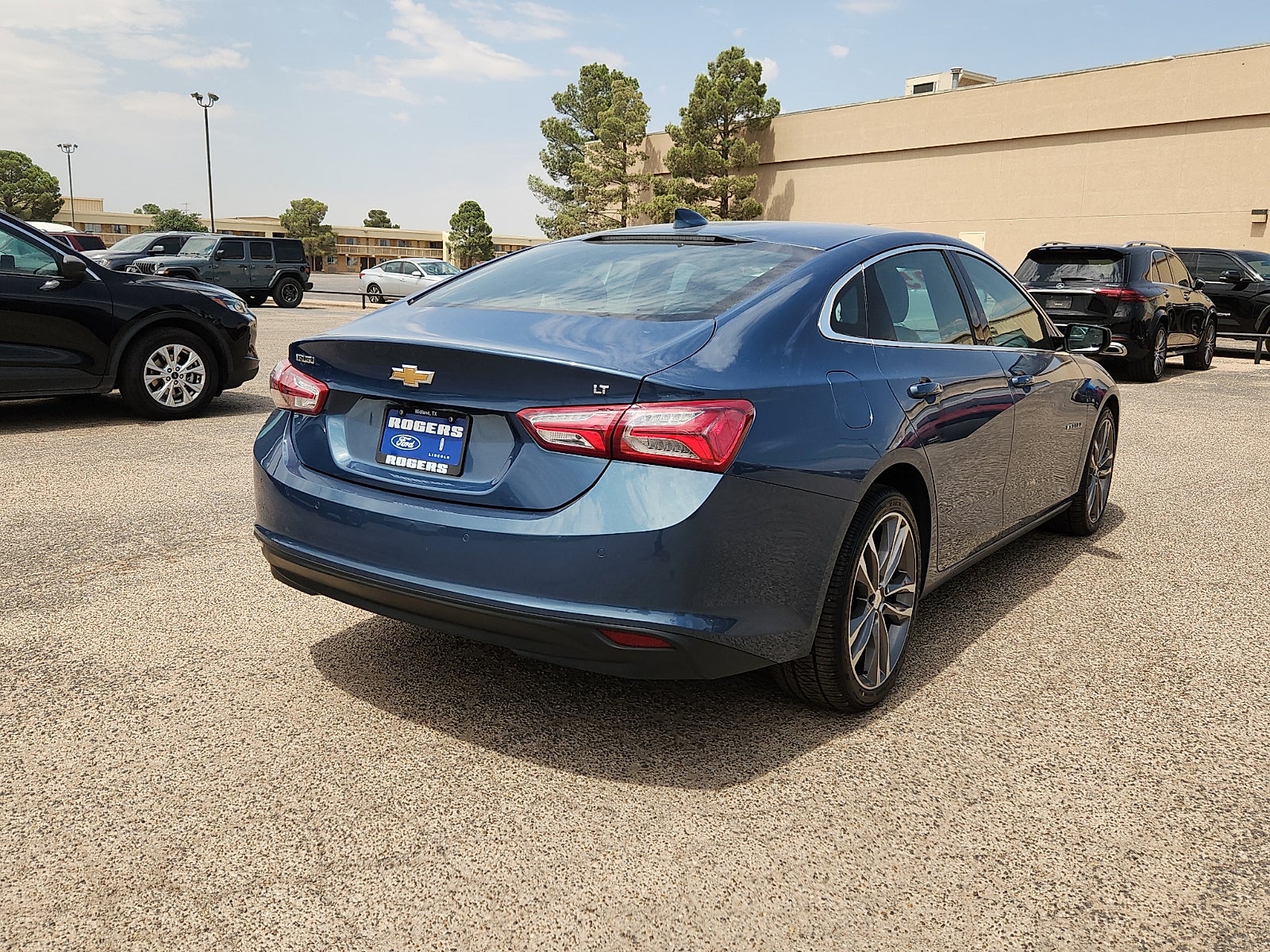 2024 Chevrolet Malibu LT