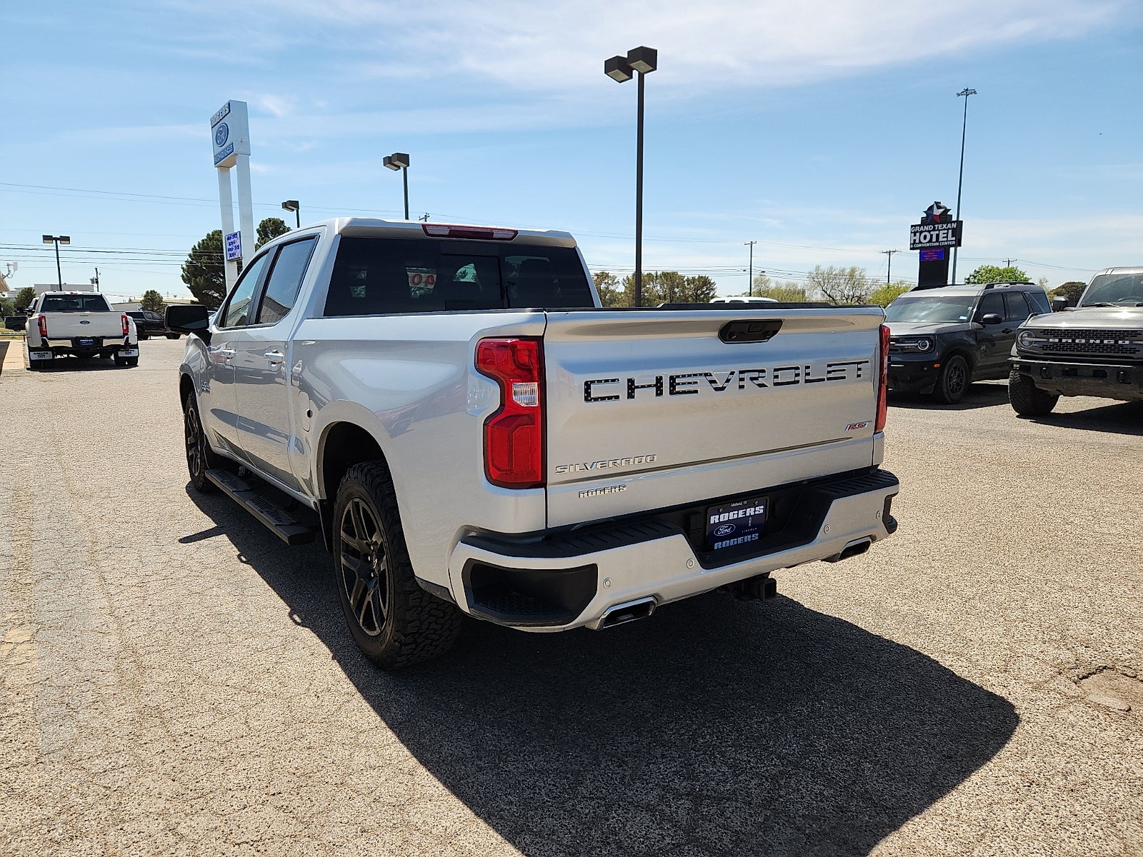 2022 Chevrolet Silverado 1500 RST