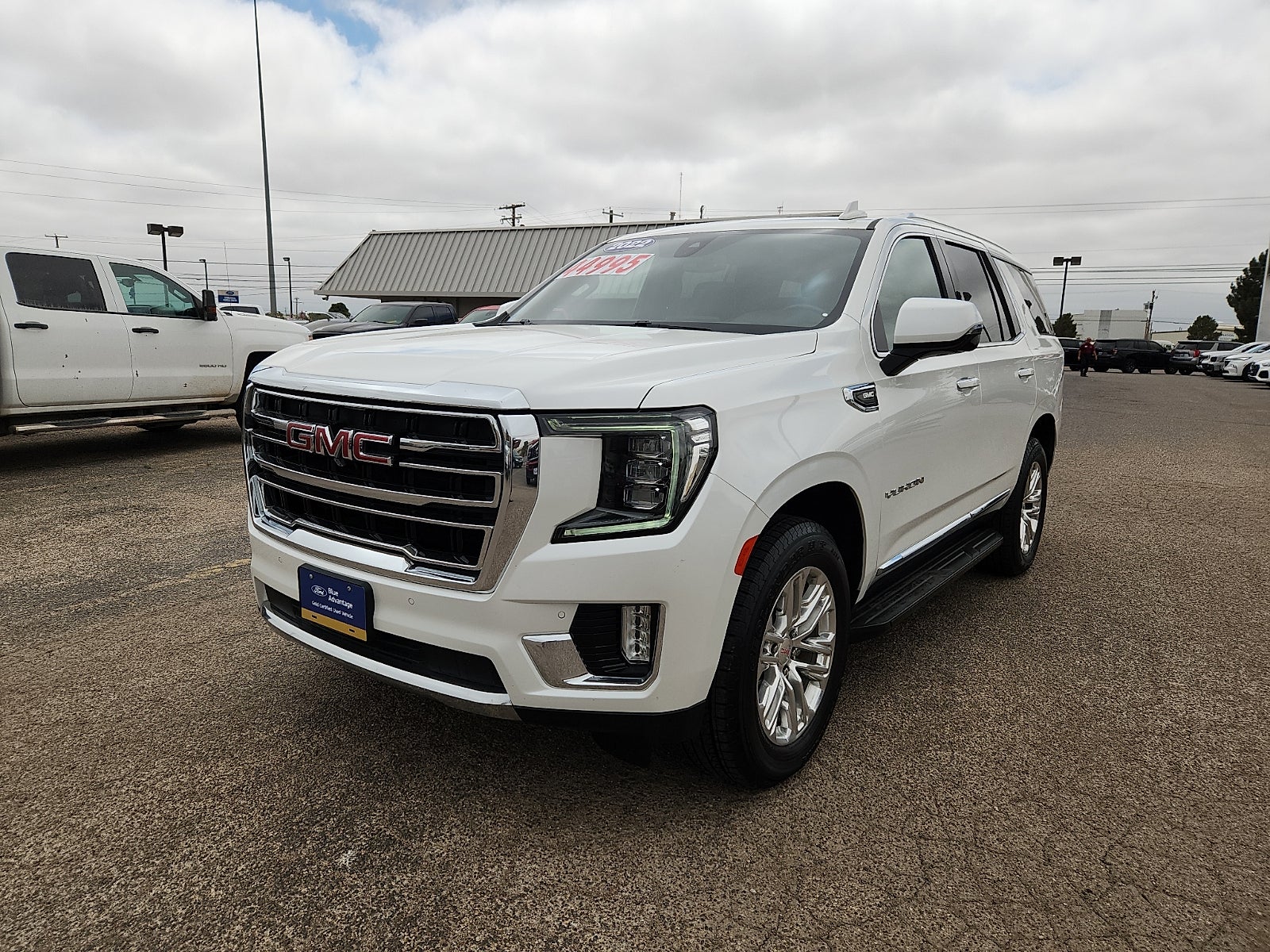 2022 GMC Yukon SLT