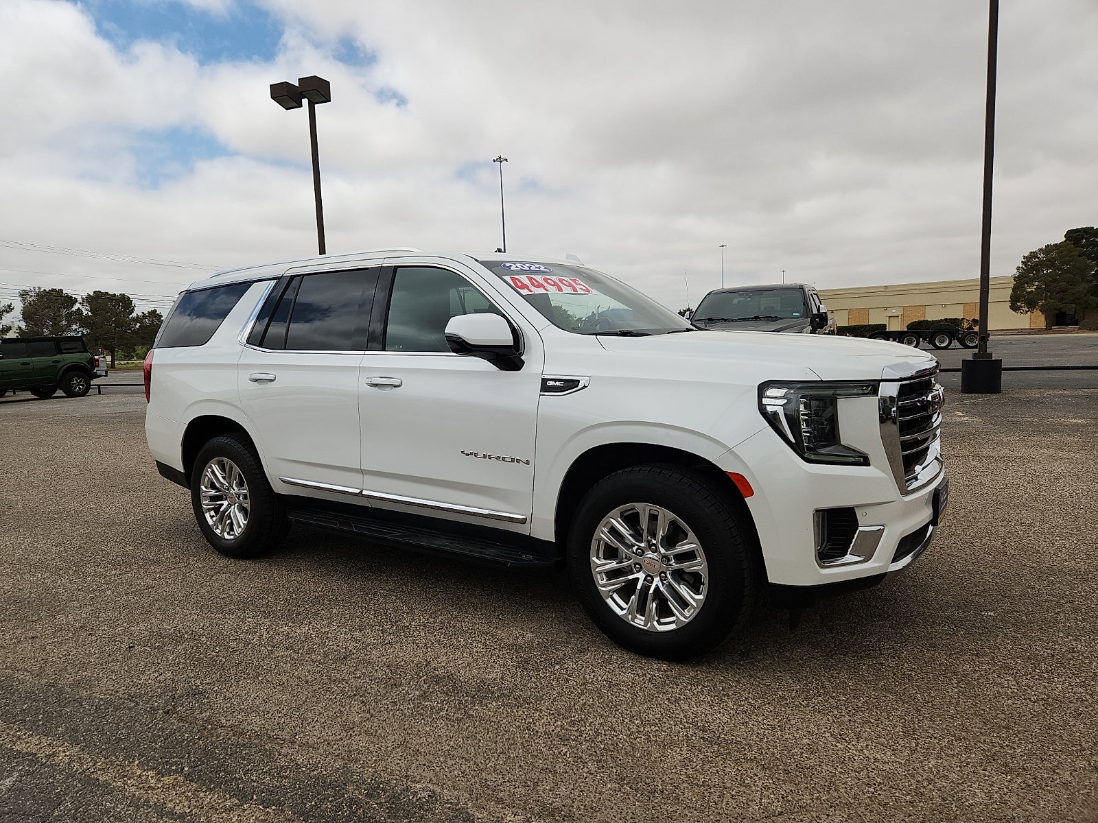 2022 GMC Yukon SLT