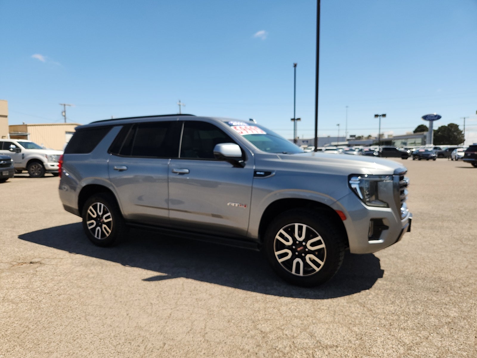 2023 GMC Yukon AT4