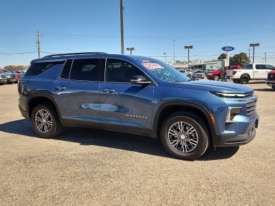 2026 Chevrolet Traverse FWD LT