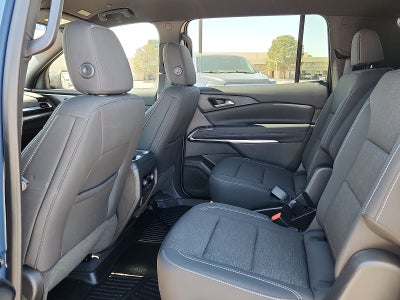 2026 Chevrolet Traverse FWD LT