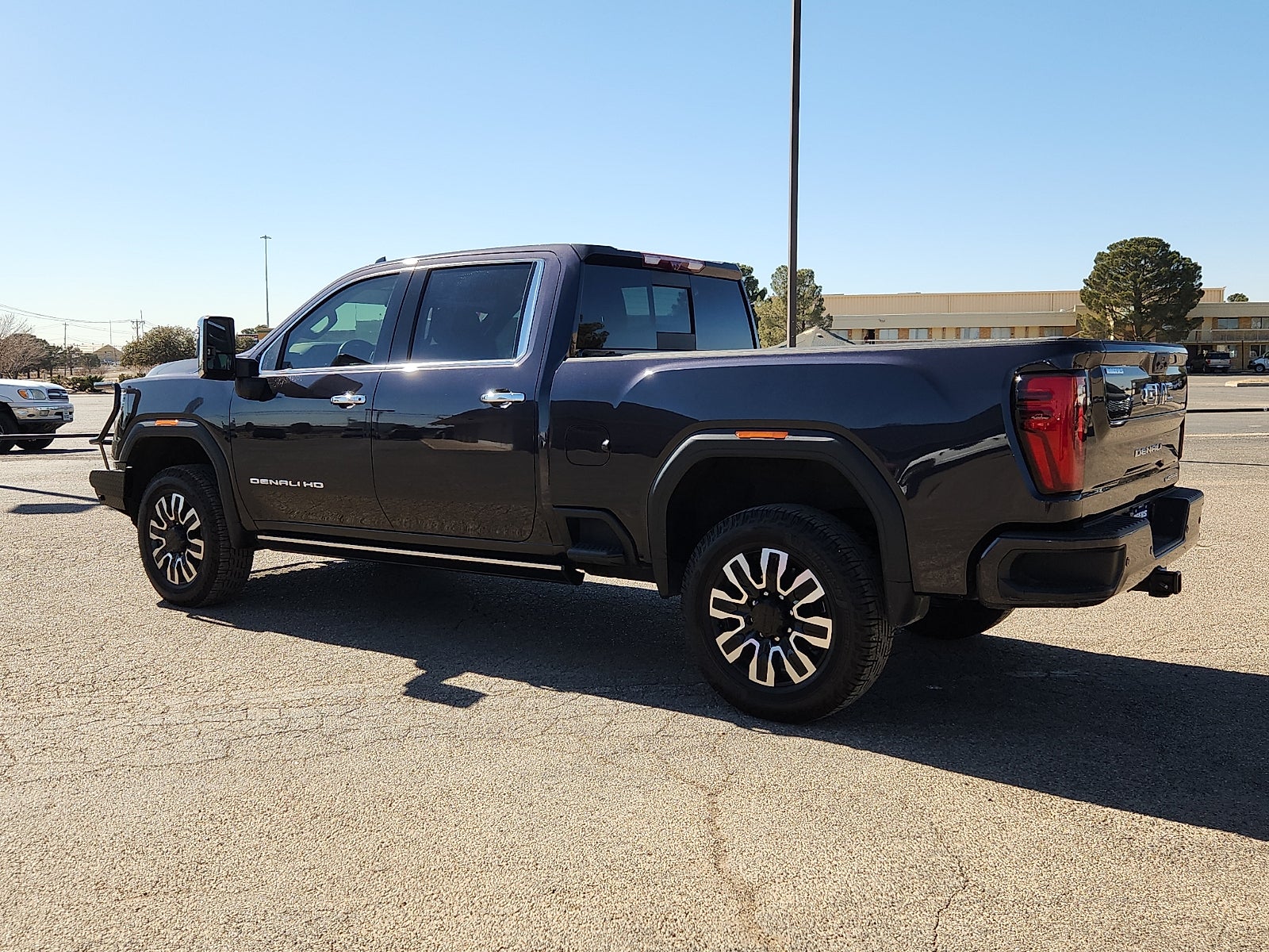 2024 GMC Sierra 2500HD Denali Ultimate