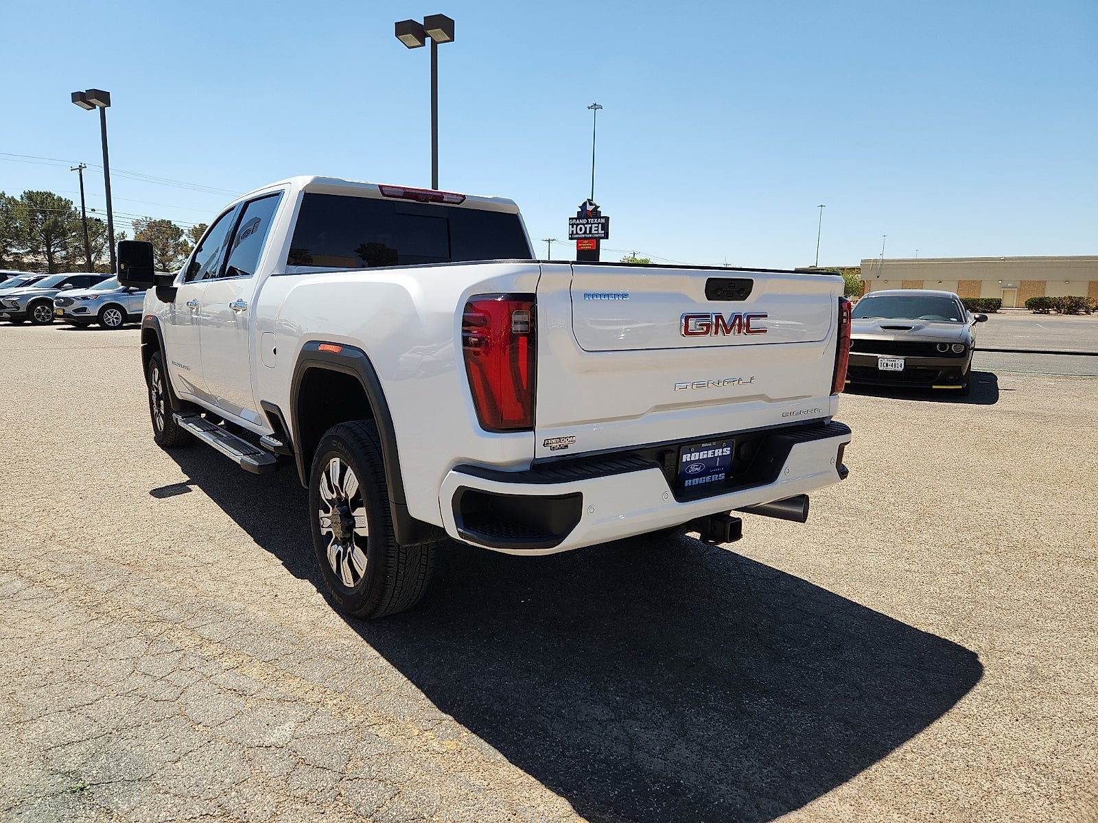 2025 GMC Sierra 3500HD Denali