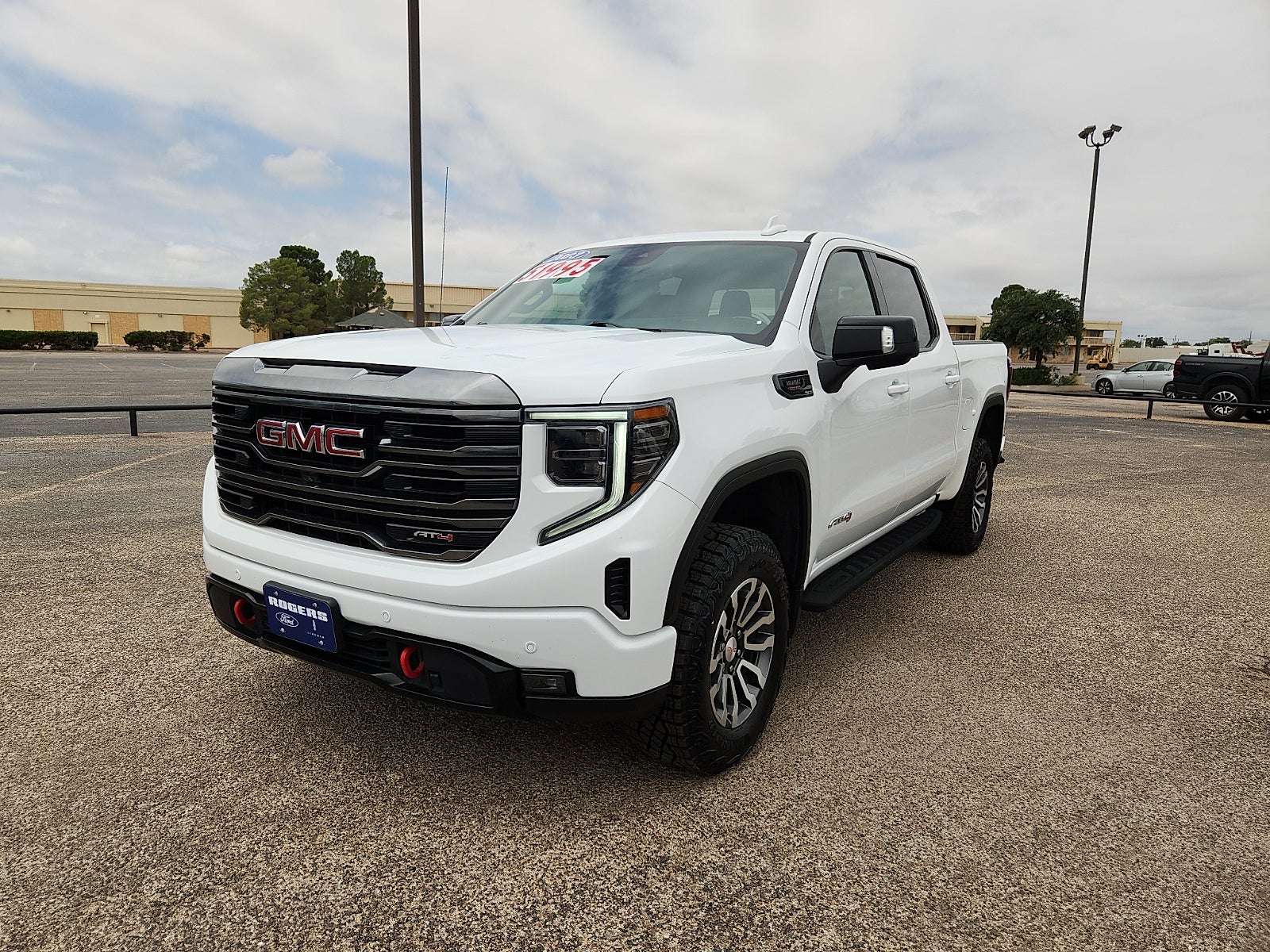 2023 GMC Sierra 1500 AT4