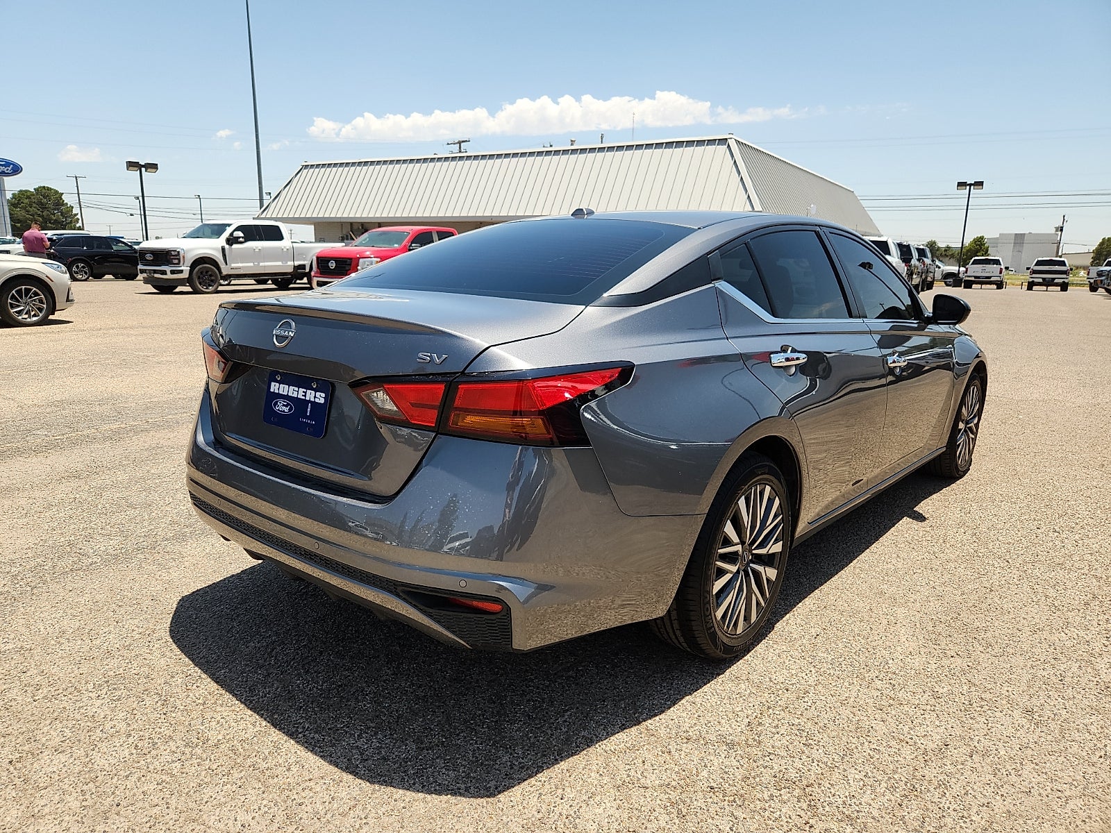 2024 Nissan Altima 2.5 SV