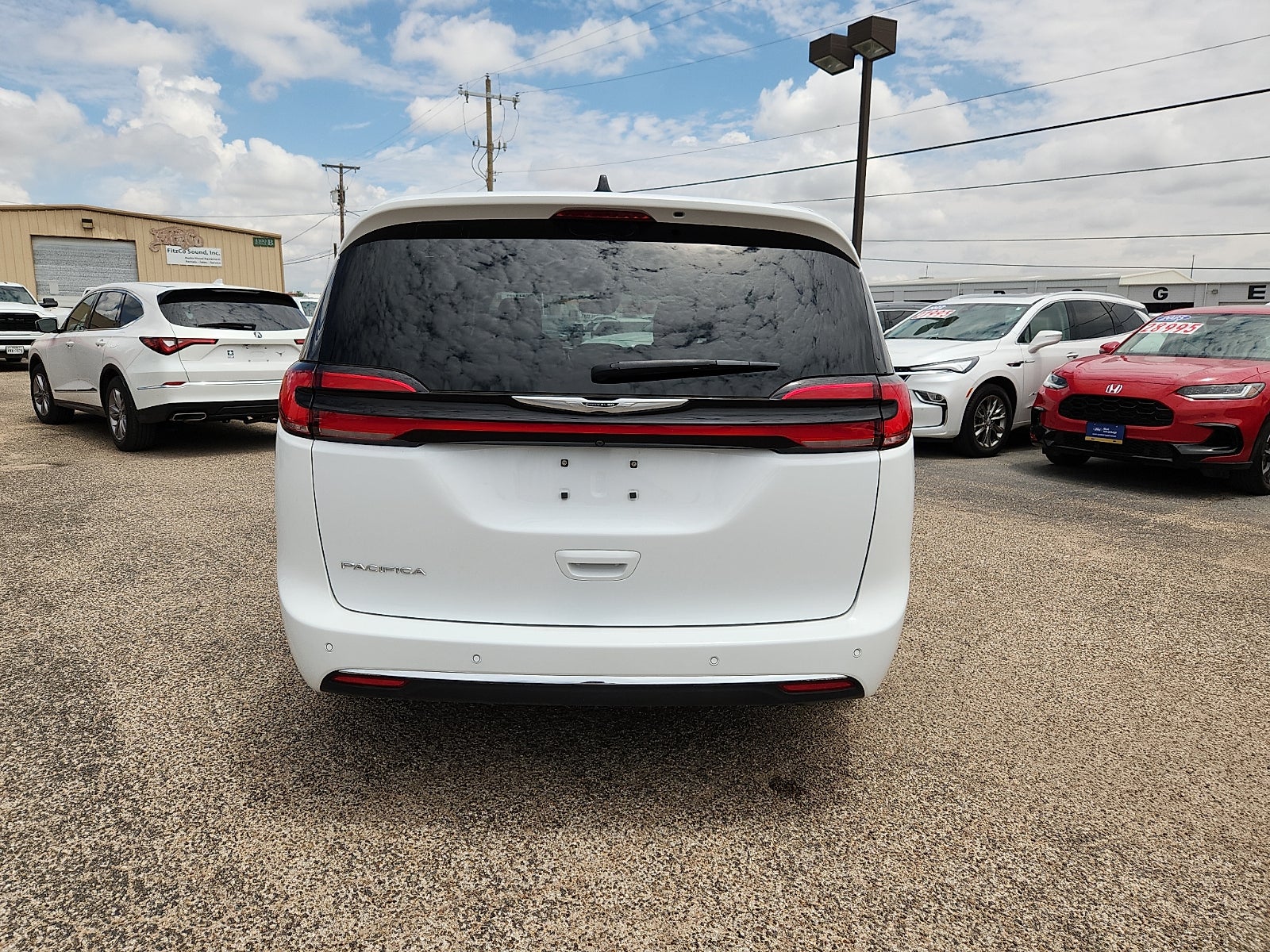 2024 Chrysler Pacifica Touring