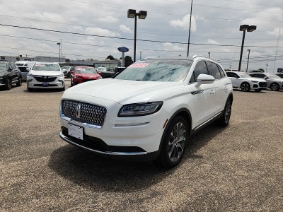 2022 Lincoln Nautilus Reserve