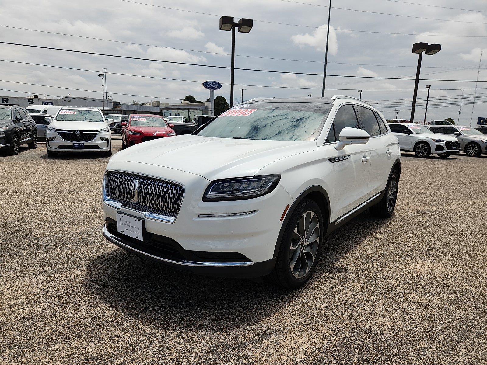 2022 Lincoln Nautilus Reserve