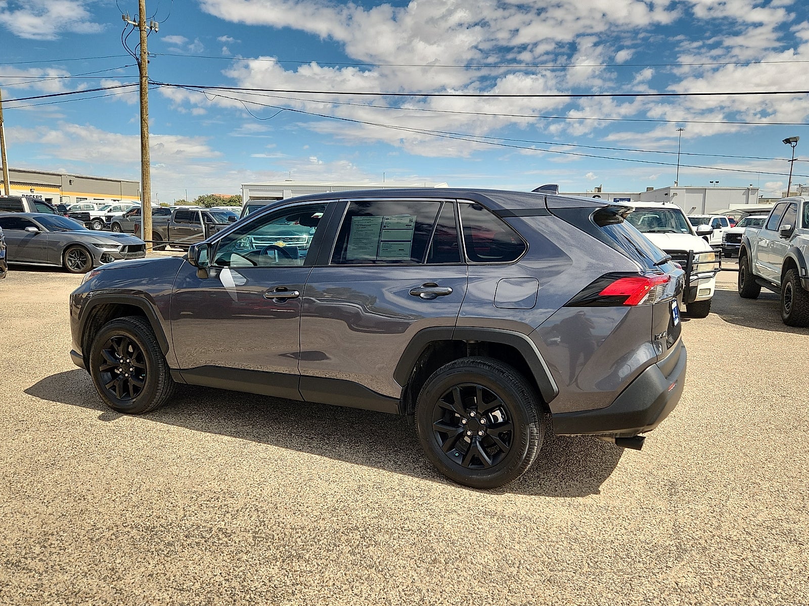 2025 Toyota RAV4 LE
