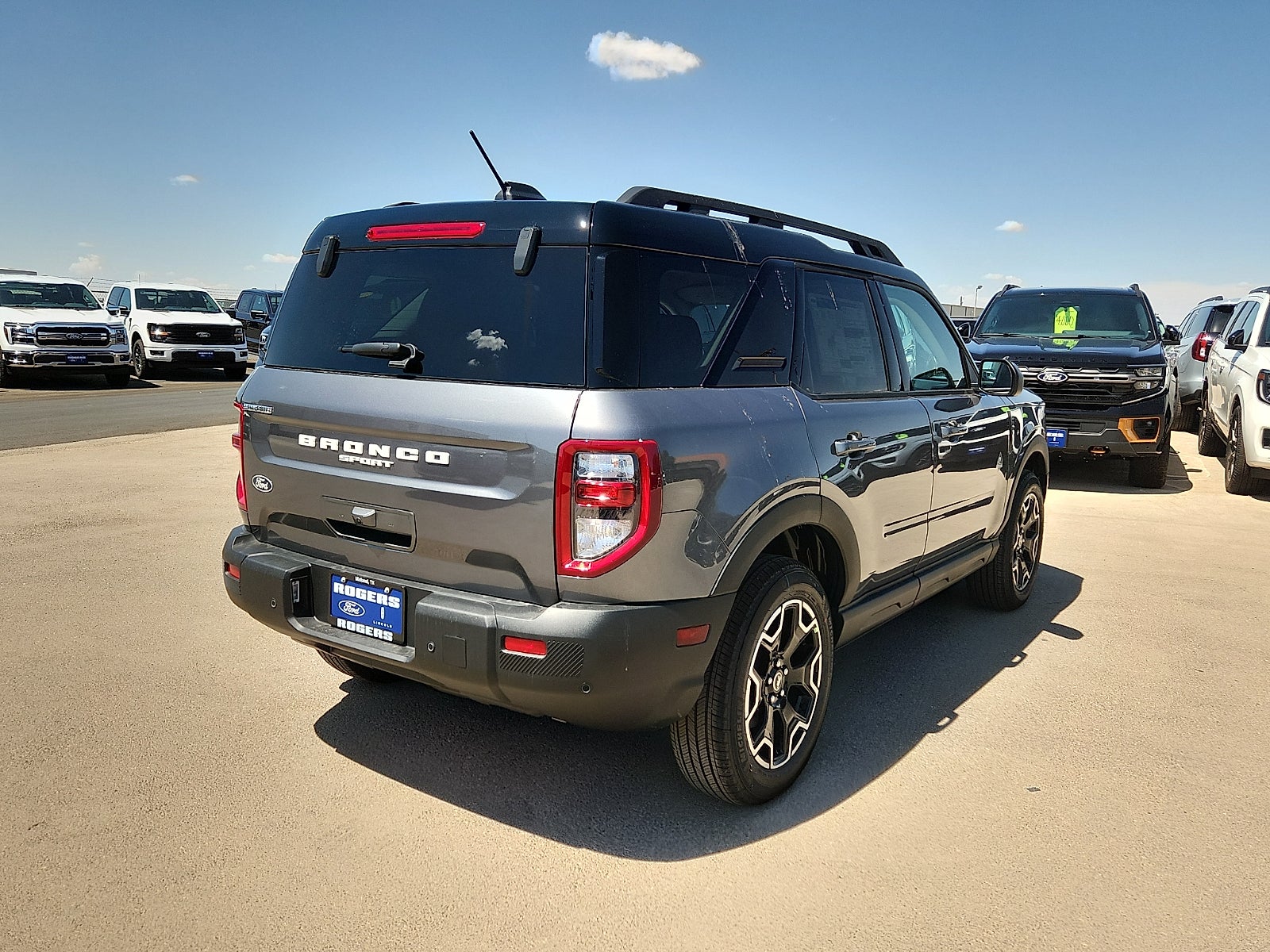 2026 Ford Bronco Sport Outer Banks