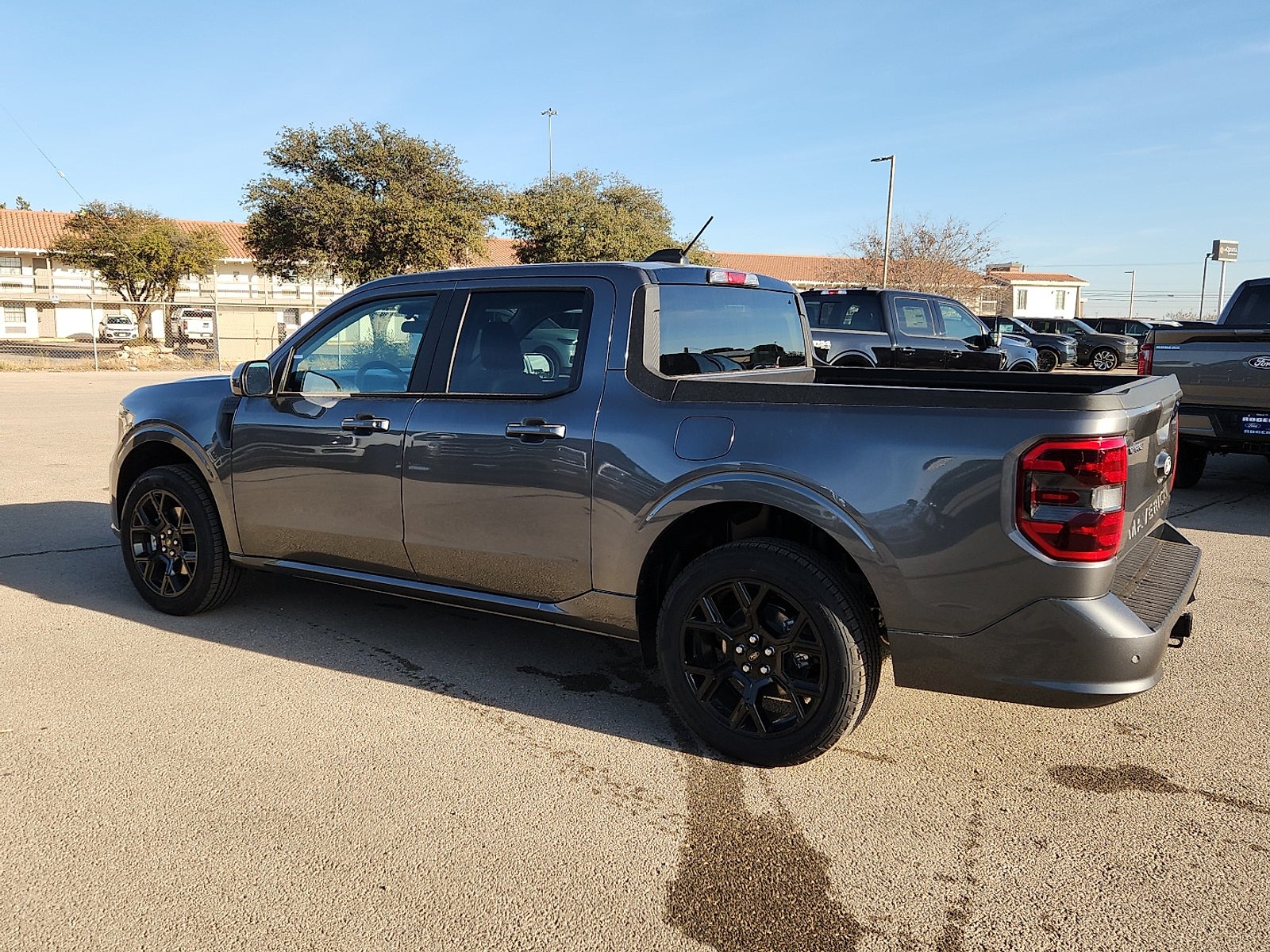 2026 Ford Maverick Lobo Standard