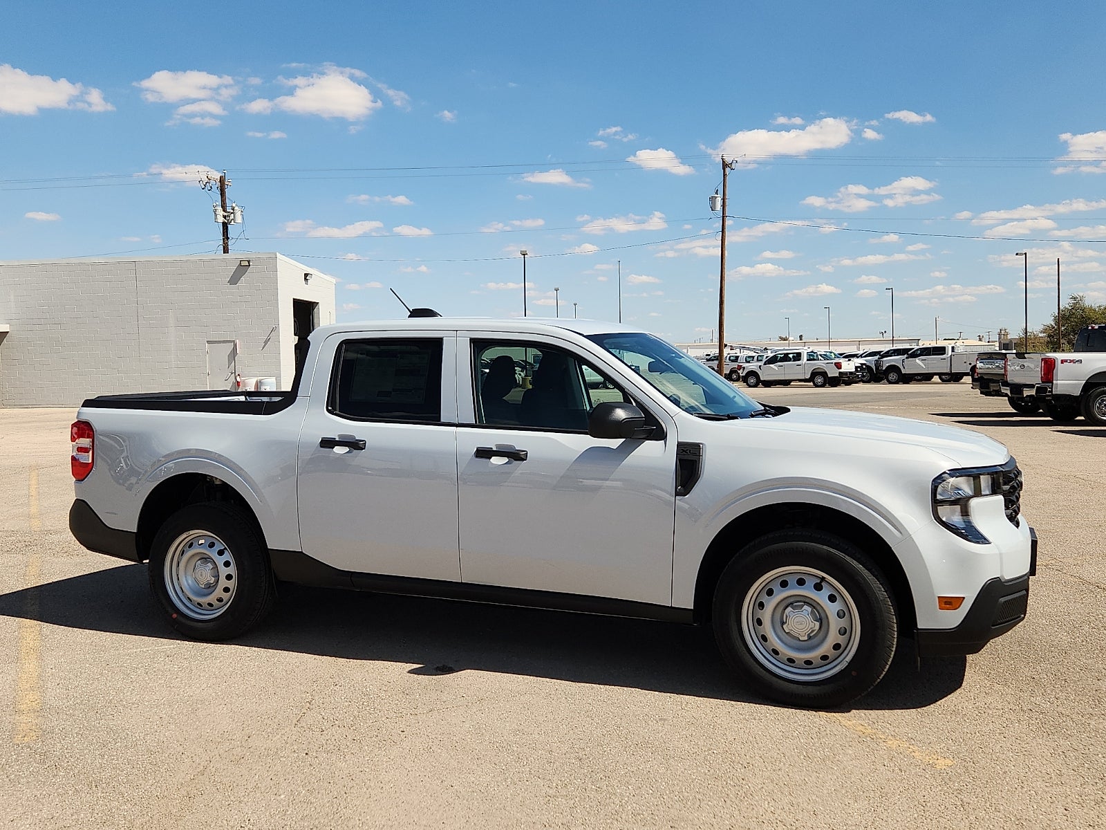 2026 Ford Maverick XL