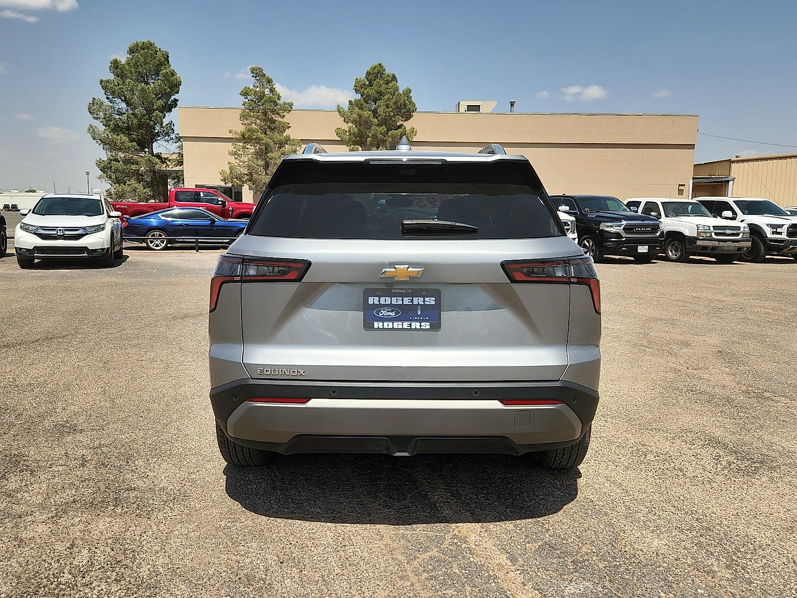 2025 Chevrolet Equinox FWD LT
