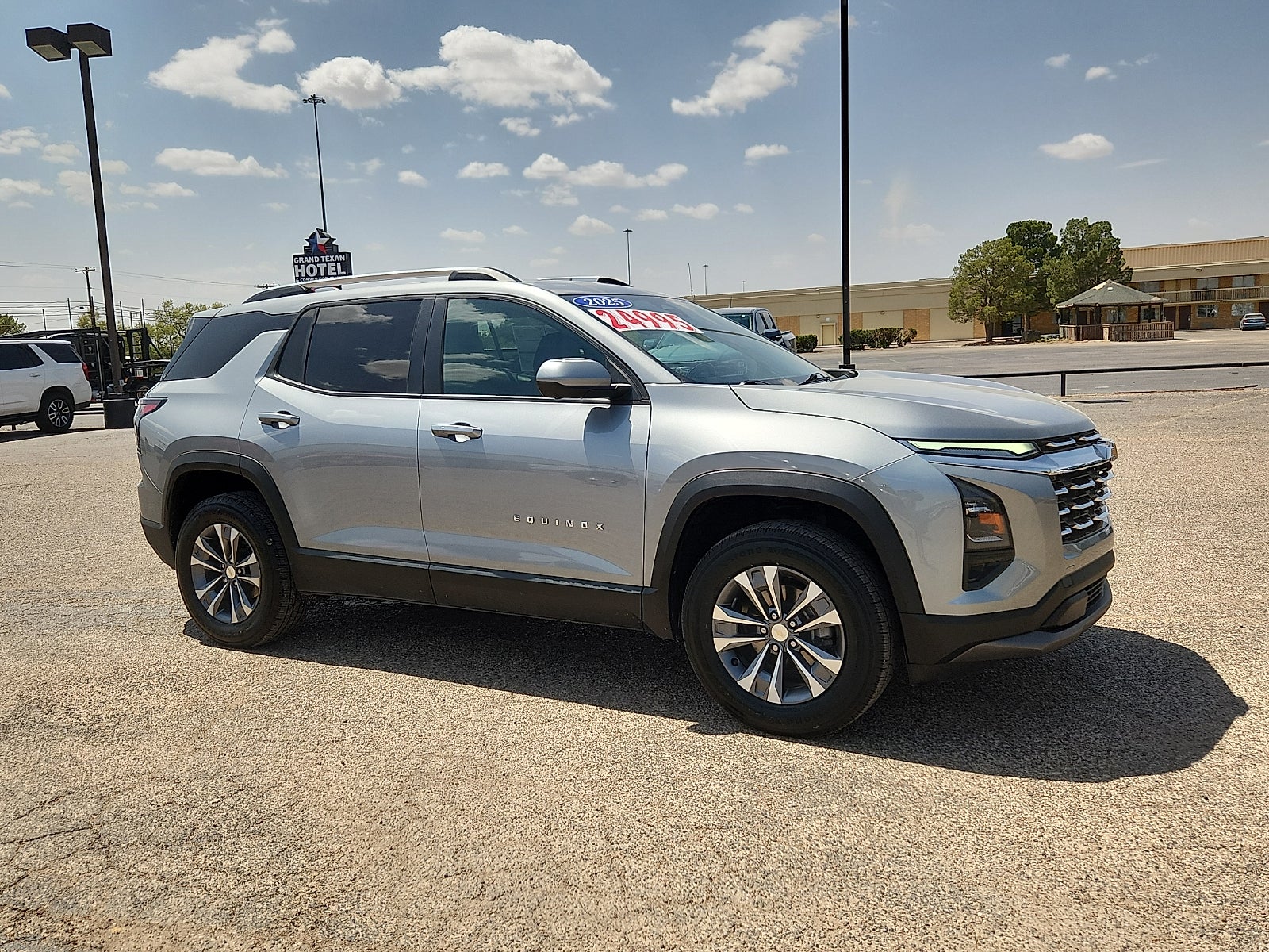 2025 Chevrolet Equinox FWD LT