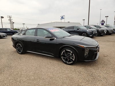 2025 Kia K4 GT-Line