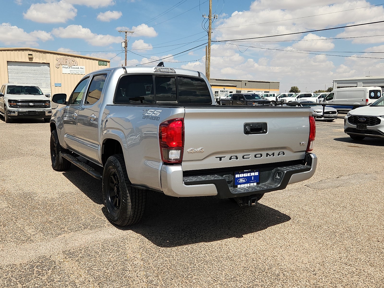 2023 Toyota Tacoma SR V6