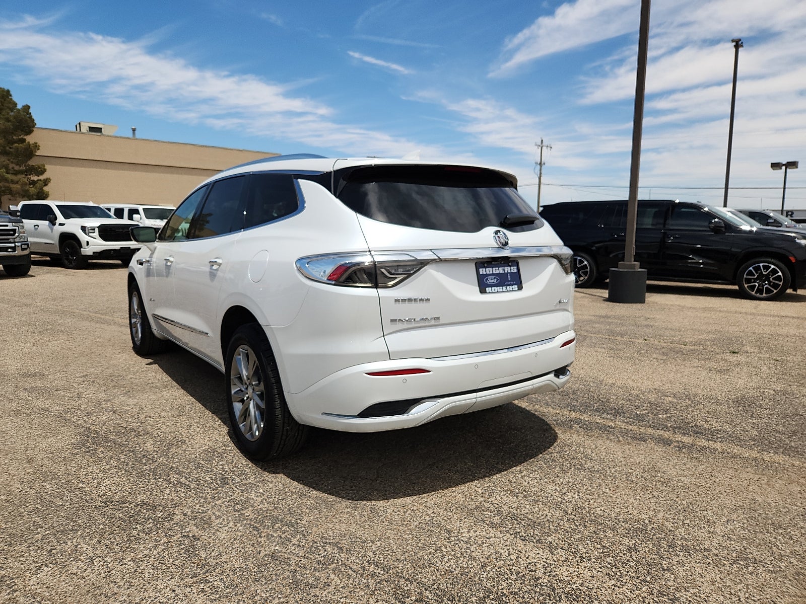 2022 Buick Enclave Avenir
