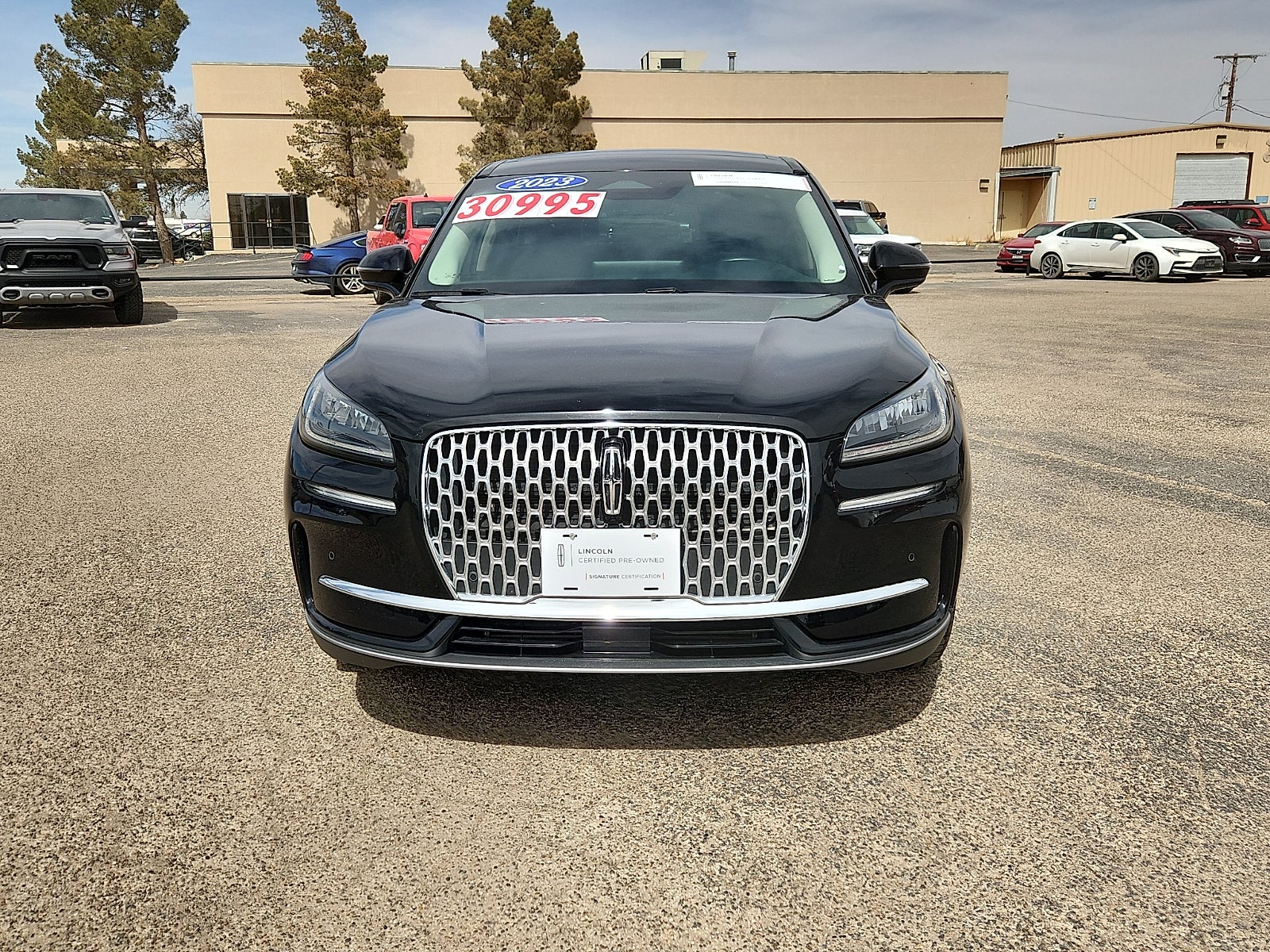 2023 Lincoln Corsair Standard