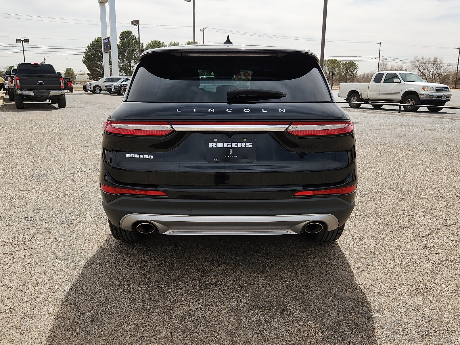 2023 Lincoln Corsair Standard