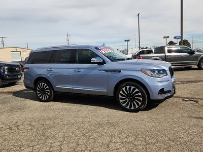 2023 Lincoln Navigator Black Label
