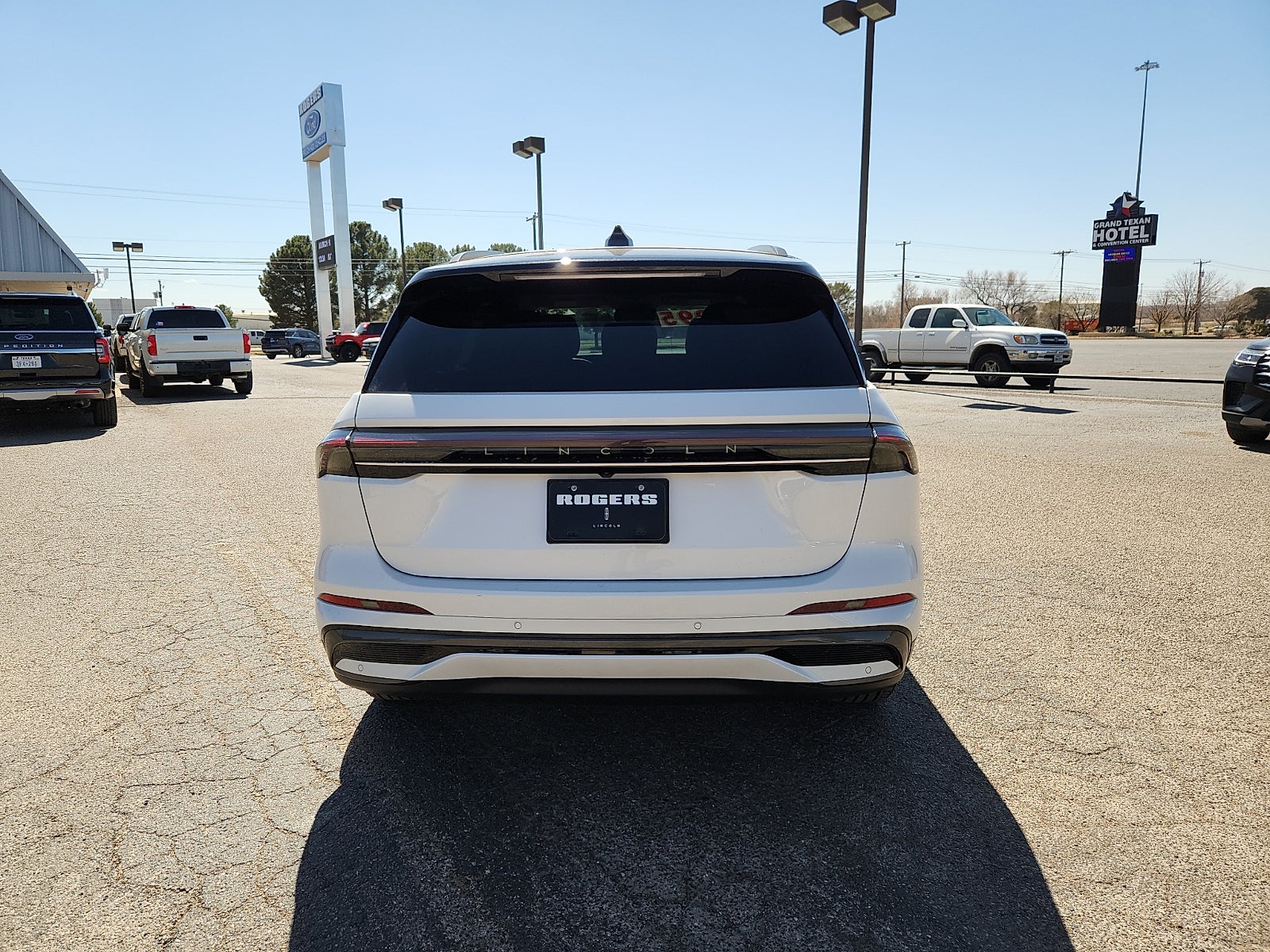 2025 Lincoln Nautilus Reserve