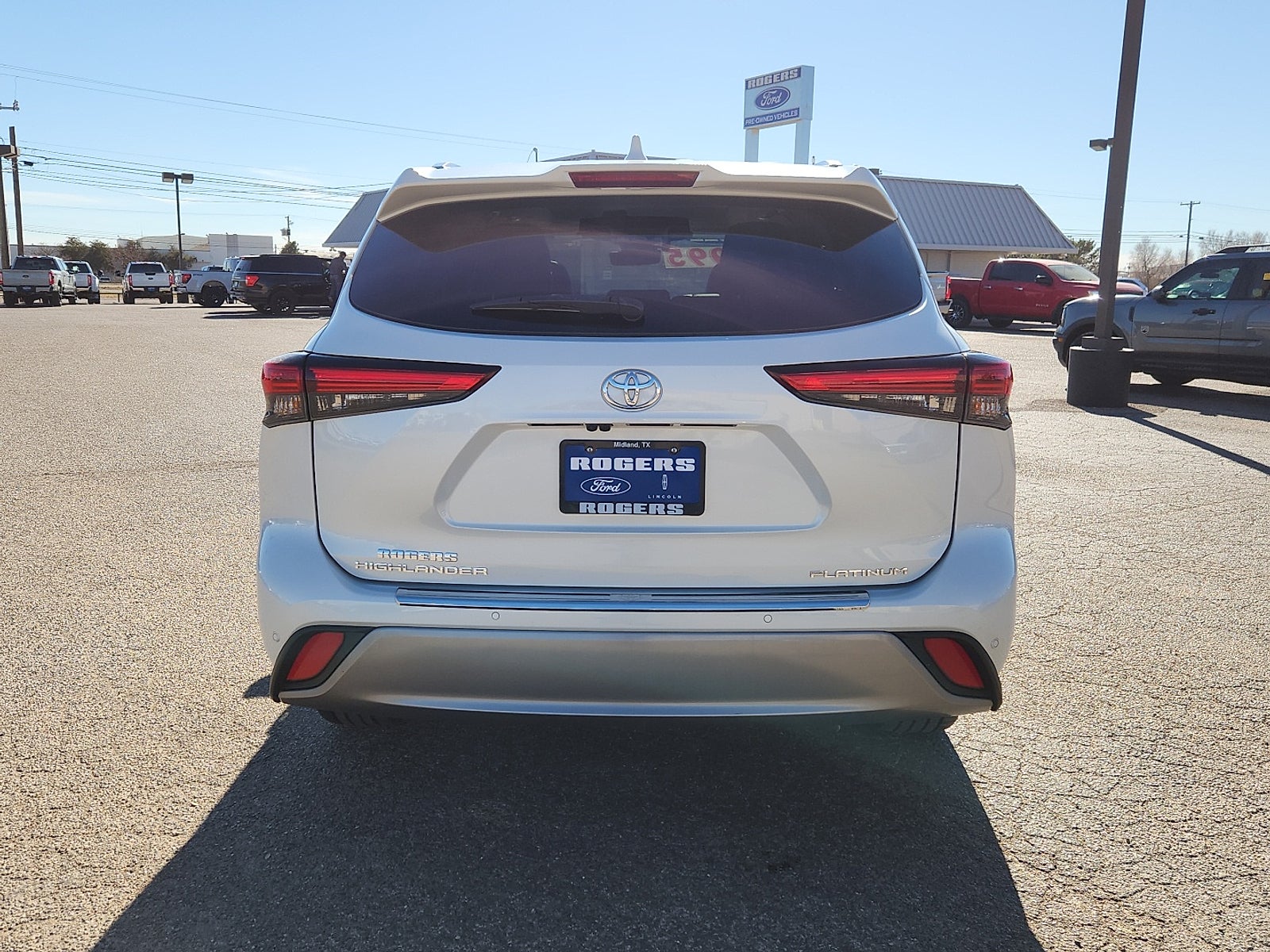 2022 Toyota Highlander Platinum