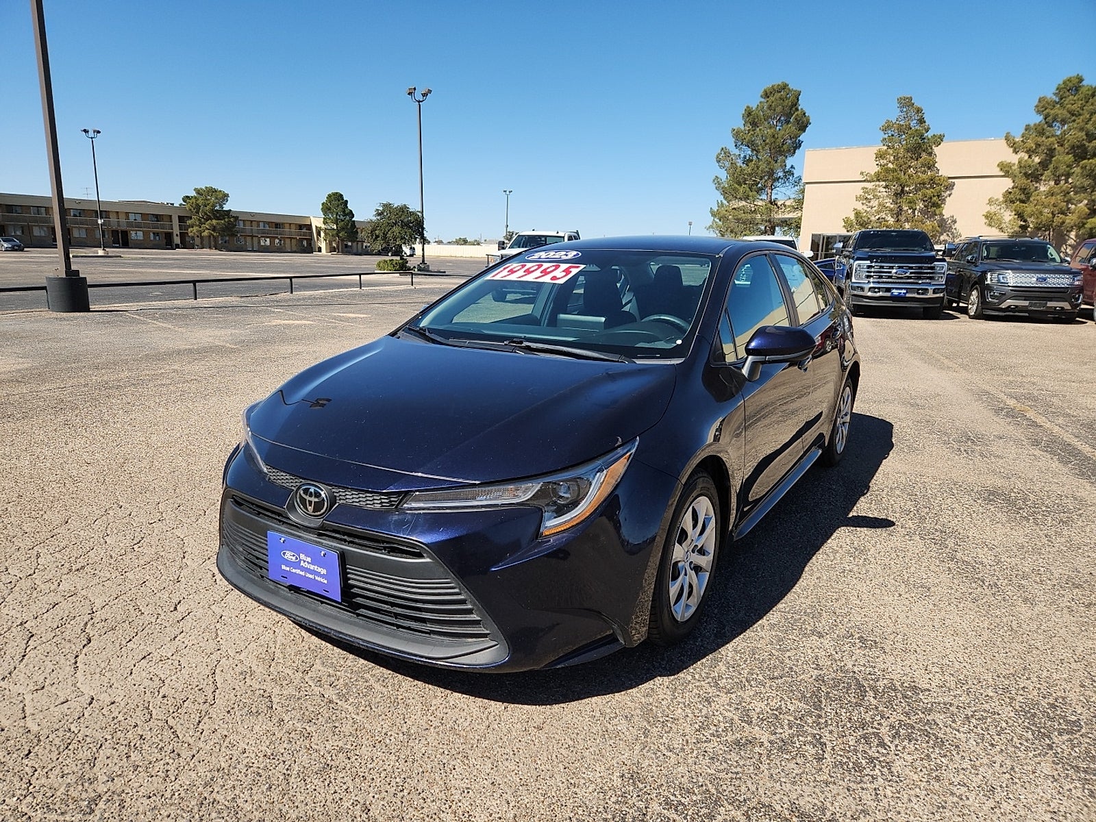 2023 Toyota Corolla LE