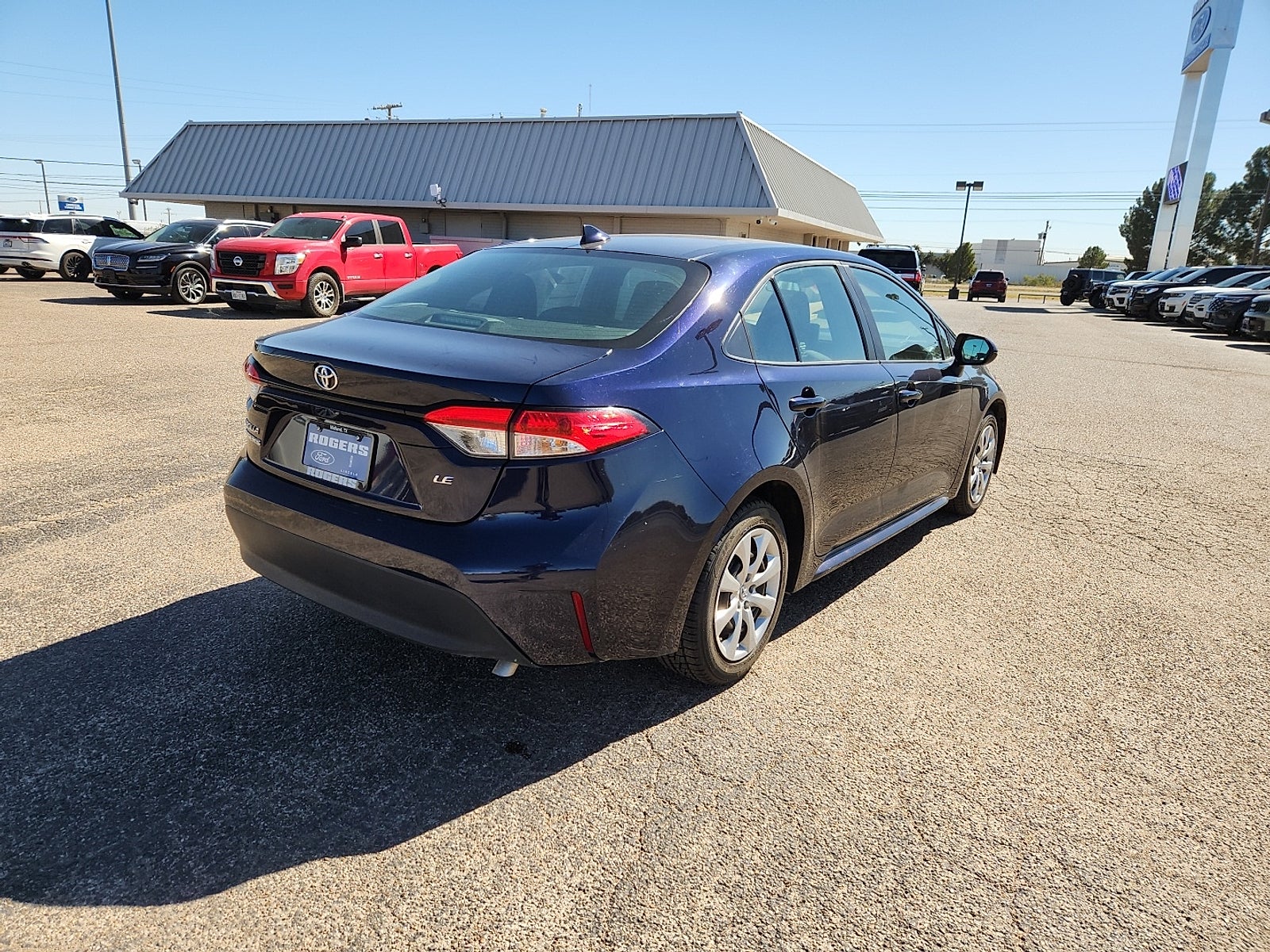 2023 Toyota Corolla LE