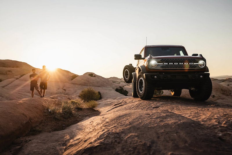  Autos y camionetas Ford nuevos y usados, accesorios, mantenimiento y vehículos comerciales en Rogers Ford de Midland, TX.