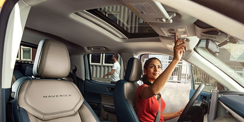 2025 Ford Maverick Lariat Interior